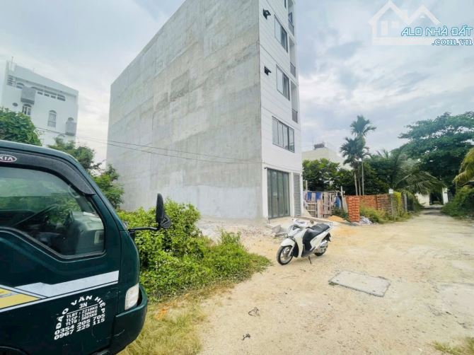 BÁN ĐẤT LỚN VƯỜN LÀI AN PHÚ ĐÔNG QUẬN 12 GIÁ RẺ 19.2 TỶ  DIỆN TÍCH 320m2 ( 11 x 30 ) full - 4
