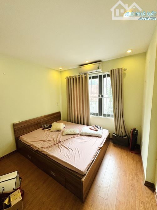 TRUNG TÂM LONG BIÊN - NGỌC THUỴ - KĐT KHAI SƠN - TRƯỜNG HỌC CÁC CẤP - 4