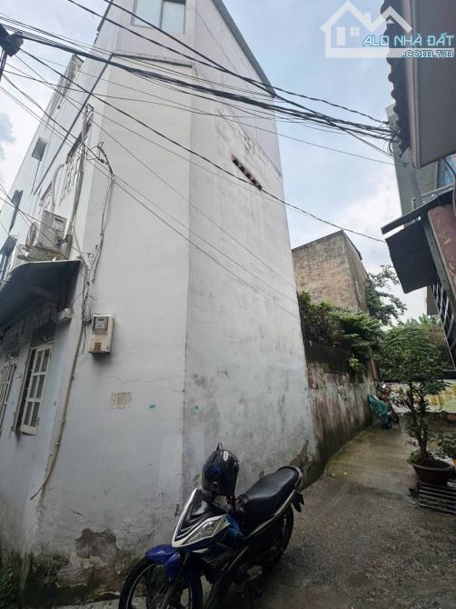 🔥 Nhà 3 tầng đường HIỆP THÀNH 06, phường HIỆP THÀNH, Q12, dt 23m2 (4,22mx5,66m)💵 2,9Tỷ - 4
