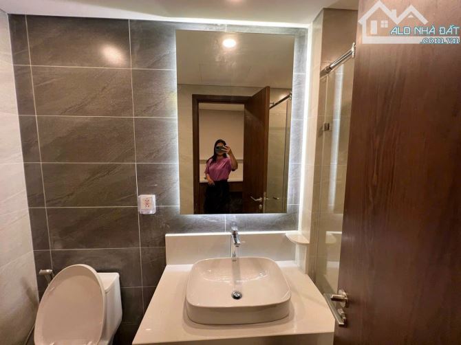 Bán căn View hồ vừa sơn lại mới tinh.tại chung cư apec mandala ngay ngã tư hải tân giá rẻ - 4