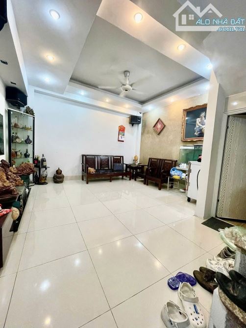 MẶT NGÕ NGỌC KHÁNH - DT 55M2 x 5T - MT 5,9M - 16,9 TỶ - LÔ GÓC - KINH DOANH - GẦN PHỐ - 4