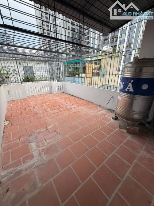 Bán nhà phố Minh Khai, đối diện Timecity - LÔ GÓC 3 MẶT THOÁNG - 37m2 x 5 Tầng, ở ngay - 4