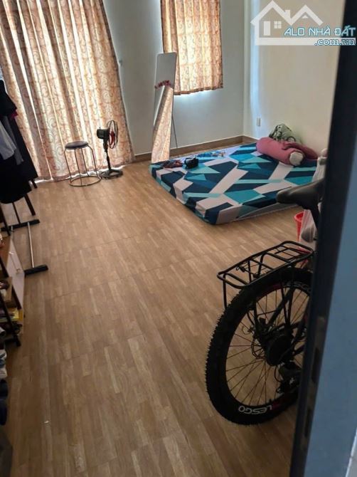 BÁN NHÀ HẺM 8M, GẦN BỜ KÈ THAM LƯƠNG – KHU ĐỒNG BỘ TOÀN NHÀ CAO TẦNG – GIÁ CHỈ 7 TỶ X - 4