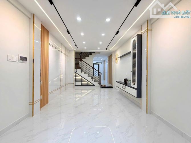 Bán nhà cạnh mặt tiền hẻm xe hơi Hoàng Hoa Thám nhà 4 tầng 4x12 cn 48m2 nhỉnh 8 tỷ - 4