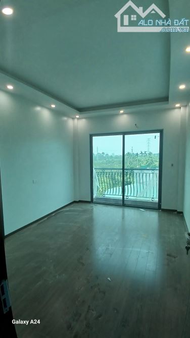 Bán nhà Liên Mạc, Bắc Từ Liêm, 42m2, 5 tầng, mặt tiền 5.7m, giá 8 tỷ - 4