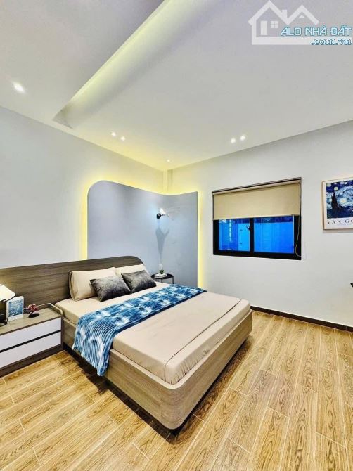 Chủ hạ giá cực sâu căn nhà ngay đường Nguyễn Hiền,P.4,Quận 3-Giá:6tỷ060/65m2(5x13m) - 4