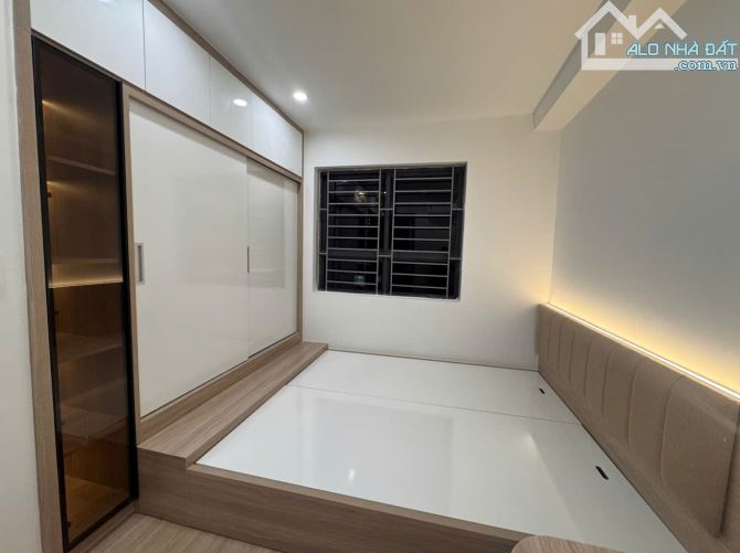 Bán căn hộ hiếm đẹp tòa VP5 Linh Đàm, Hoàng Mai, 58m2, 2 ngủ giá chỉ nhỉnh 3 tỷ - 4