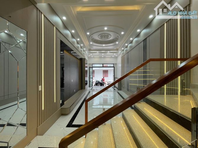Nhà 4 tầng độc lập khu phân lô Ngô Gia Tự ngã 3 Văn Cao - 75m2 - Tây TT -8,5 tỷ thoả thuận - 4