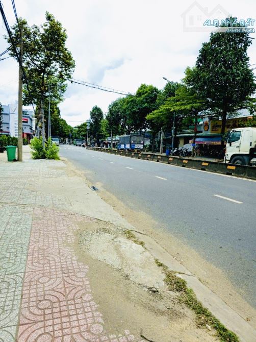 MẶT TIỀN " LÊ THỊ RIÊNG " 292m2 ( 12x24m ) VỊ TRÍ ĐỈNH- SỔ A4 - CHỈ 36 TỶ TL - 4