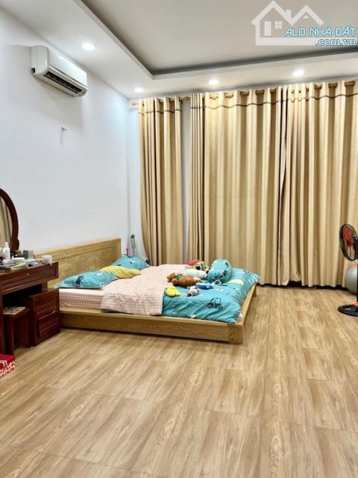 Nhà 4 tầng, 6x16m, xây ở tâm huyết. An Phú Đông, Quận 12, 6,4 tỷ - 5