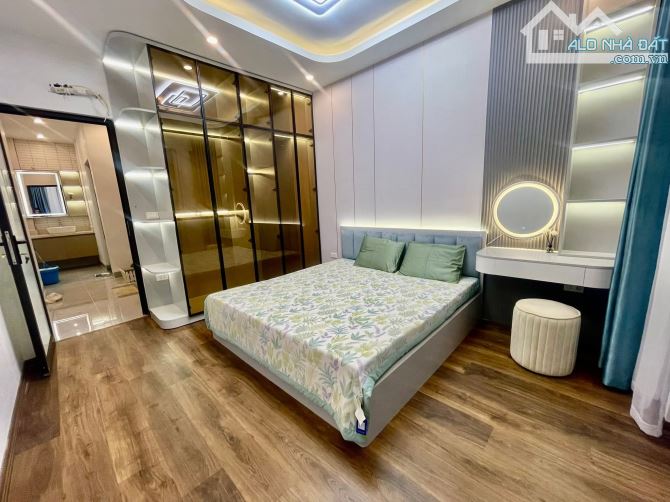 Bán nhà ở Kim Giang Hà Nội 60m2 5 tầng MT 5m, giá 10,2 tỷ - 5
