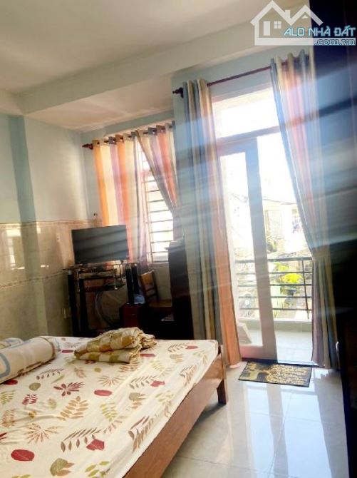 Phan Văn Trị phường 5 quận gò vấp - 5