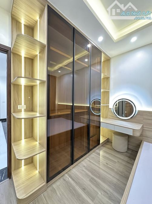 Tôi chính chủ cần bán nhà mới xây 5 tầng, 61m, ở sướng, kinh doanh đỉnh cao, Thịnh Liệt, H - 5