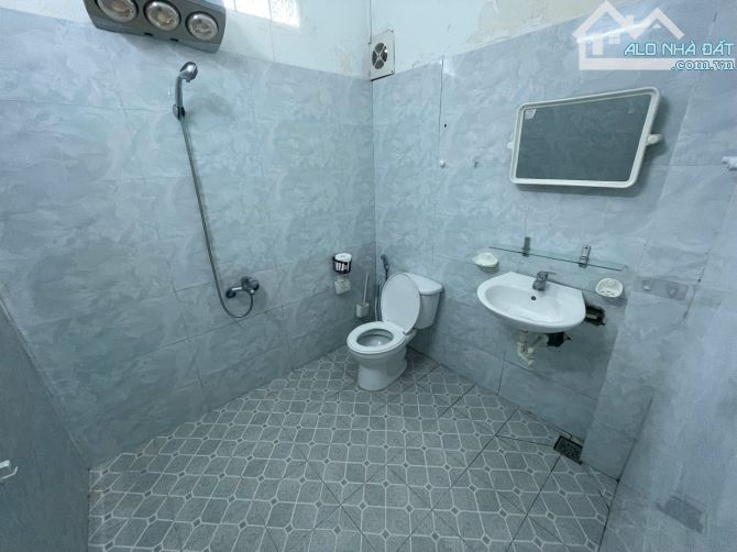 Cho thuê nhà phố Triệu Việt Vương: 45m2 x 3 tầng, MT: 4m, thông sàn, nguyên căn. - 5