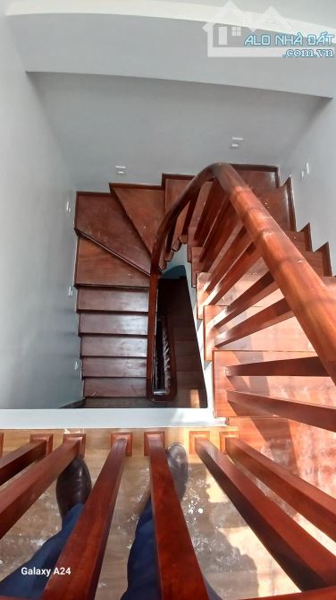 Bán nhà Liên Mạc, Bắc Từ Liêm, 42m2, 5 tầng, mặt tiền 5.7m, giá 8 tỷ - 5