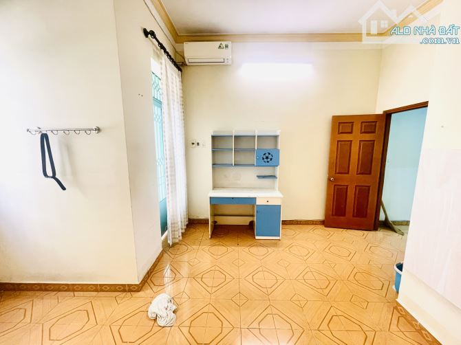 Hẻm 1/ ô tô vào nhà khu sân bay Phổ Quang Phường 2 Tân Bình 3 tầng 64m2 ( 4.2 x 15.5 ). - 6