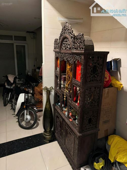 NHÀ BÁN MẶT TIỀN TRẦN VĂN KIỂU Q6 NỘI THẤT GỖ CAO CẤP GIÁ 13,5 TỶ - 6
