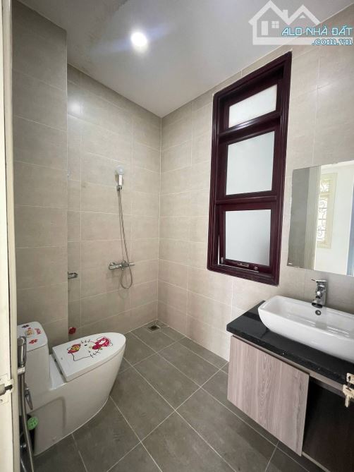 NHÀ MẶT TIỀN 5X20M – KẾ TÊN LỬA – GẦN CHỢ BÀ HOM – 4 TẦNG – CHỈ 7.X TỶ – SỔ NỞ HẬU 🌟 - 7