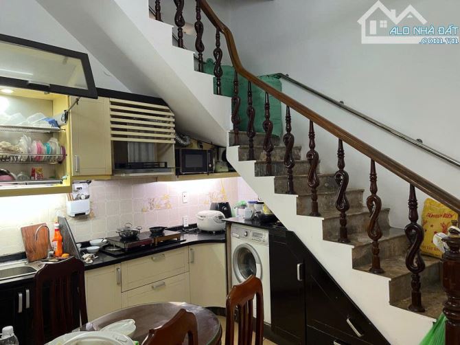 Bán đất tặng nhà, lô góc, mặt tiền rộng, nở hậu tại Võ Thị Sáu, 22,6 tỷ, 102m2, giá tốt - 7
