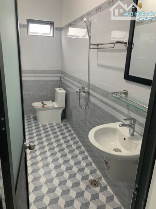 CHỦ CẦN TIỀN CHO CON LÊN PHỐ HỌC BÁN GẤP NHÀ VƯỜN 163M2 – TRẦN HƯNG ĐẠO – 1 TỶ 3 – SHR - 7