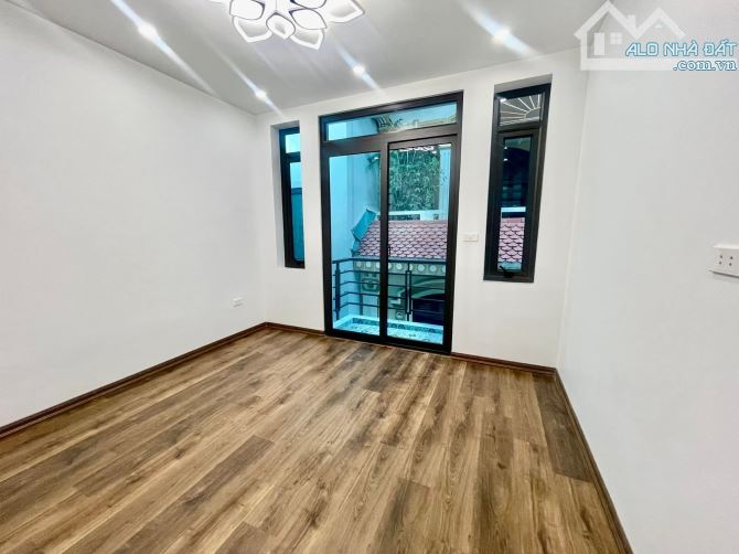 Bán nhà ở Kim Giang Hà Nội 60m2 5 tầng MT 5m, giá 10,2 tỷ - 7