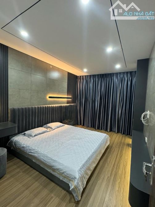 SIÊU PHẨM ĐÀM QUANG TRUNG – LÔ GÓC – 7 NGỦ – FULL ĐỒ – 9,8 TỶ - 7