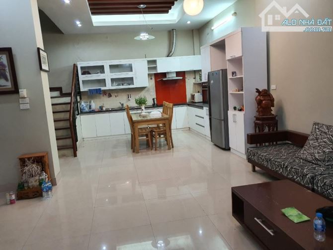 NHÀ HỒ TÂY 100M, 4 TẦNG, LÔ GÓC- CẠNH HỒ TÂY - CĂN HỘ DÒNG TIỀN CHO THUÊ 2000$/THÁNG - 7