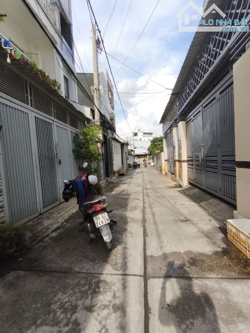 Nhà 3 tầng đường TCH 34, phường TÂN CHÁNH HIỆP, Q12, dt 89,3m2 (4,5mx20m), Hẻm Ôtô - 7