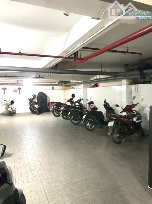 CHDV 4 lầu HXH Nguyễn Thị Định Q.2 ngang 7.5m 310m2 53PN T.máy có hầm TN 200tr chỉ 39 tỷ. - 7