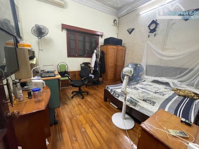NHÀ MẶT PHỐ LÔ GÓC 35 TỶ 54m 5 TẦNG MT 4,8m VỈA HÈ ĐÁ BÓNG 5 Ô TÔ TRÁNH VẠN PHÚC BA ĐÌNH - 8