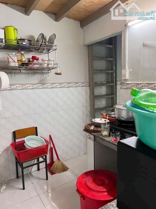 MẶT TIỀN KP8 THỊ TRẤN HÓC MÔN GIÁ RẺ 3.25 TỶ  DIỆN TÍCH 57m2 ( 3.9 x 14 ) full thổ - 8