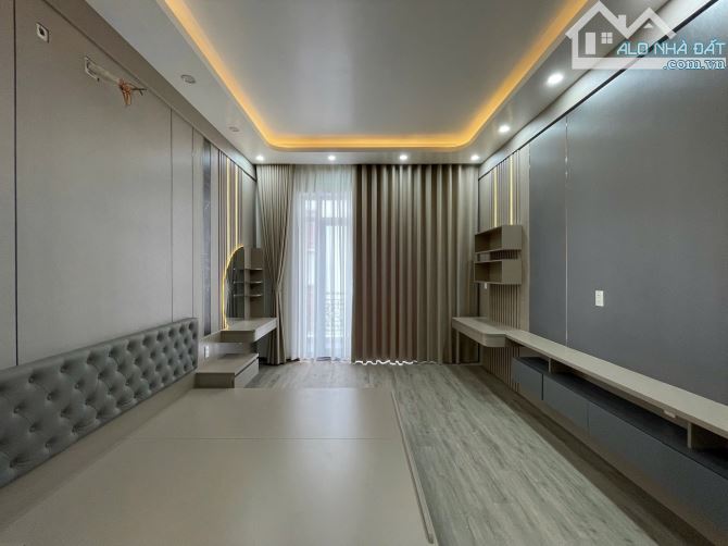 Nhà 4 tầng độc lập khu phân lô Ngô Gia Tự ngã 3 Văn Cao - 75m2 - Tây TT -8,5 tỷ thoả thuận - 8
