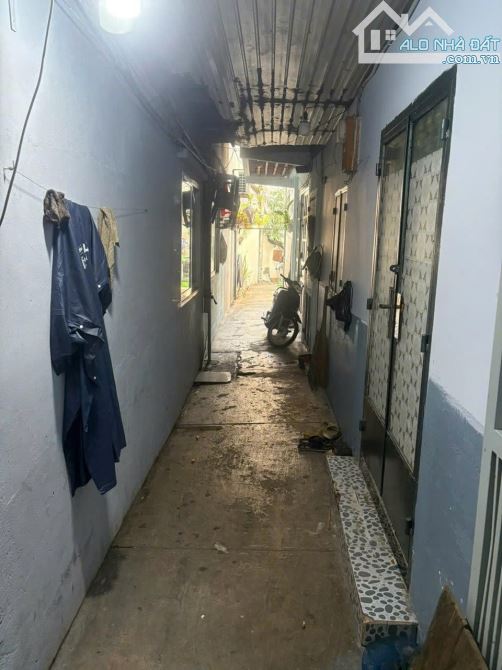 Bán nhà hẻm QL50 Phường 6 Quận 8. Khu dân cư an ninh, gần chợ Nhị Thiên Đường - 9