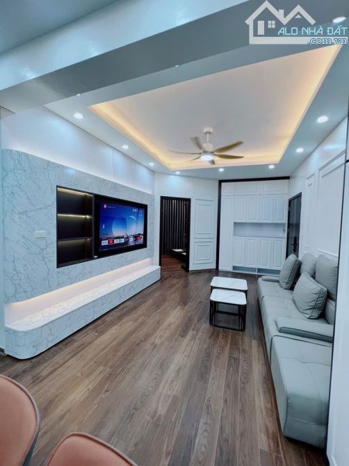 Hiếm!!! Căn hộ 3 ngủ, tòa Constrexim 8 - Nguyễn Trãi - Thanh Xuân - Nhỉnh 5 tỷ. - 9
