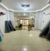 Hẻm xe tải Nguyễn Sơn, 106m2, ngang 5.3m, 4PN, chỉ 12 tỷ TL, tiện ở + làm VP