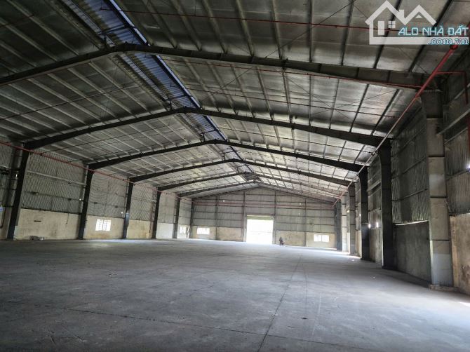 bán xưởng 12.700m2 thuộc xã Lương Bình, Bến Lức, Long An đường xe container giá 80 tỷ