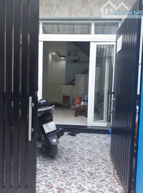 Cơ hội đầu tư nhà hẻm xe hơi Bình Thạnh – Xô Viết Nghệ Tĩnh, sổ riêng, giá tốt