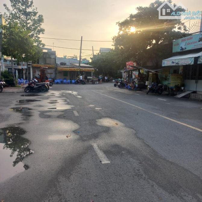 BÁN NHÀ QUẬN 8 - BÙI MINH TRỰC - XE HƠI NGỦ NHÀ -  NGANG 4.5X 25M - NHỈNH 7 TỶ