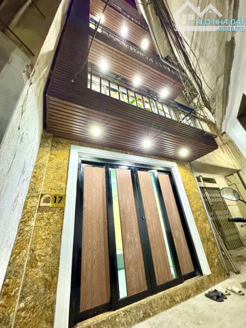 Siêu phẩm nhà 4 tầng, 28m2,sổ đẹp nở hậu, tại Trung Phụng, Đống Đa, giá chỉ nhỉnh 5 tỷ