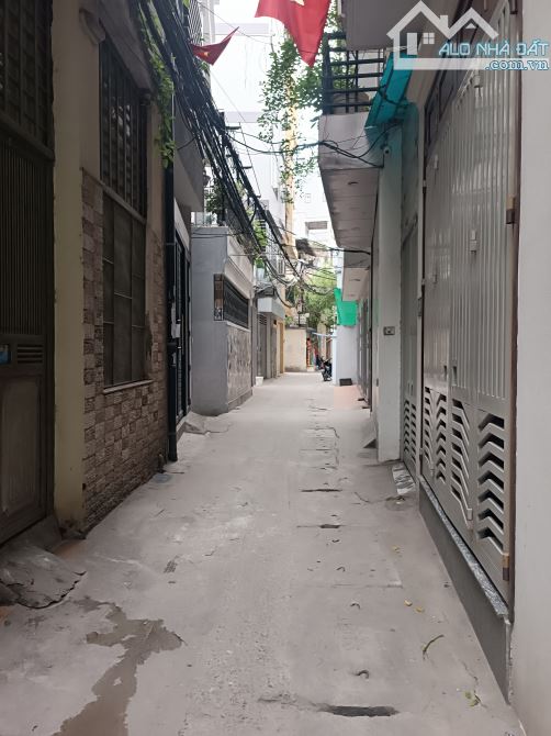 Thanh Xuân nhà đẹp: 40m*5tầng, 20m ra hồ đường ô tô tránh, dân xây kiên cố, nhỉnh 8tỷ