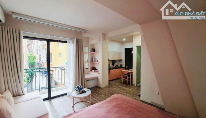 Bán nhà Kim Mã-Ngọc Khánh-Đê La Thành-Ba Đình 80m2x6T mặt tiền 5.8m ngõ ôtô, dòng tiền ổn