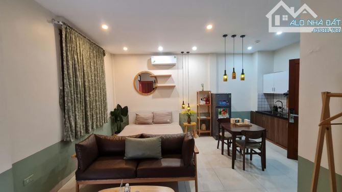HOA HẬU DÒNG TIỀN - ĐỐNG ĐA -  40TR/THÁNG TỔNG 8 PHÒNG FULL NỘI THẤT - THANG MÁY - KHÉP KÍ