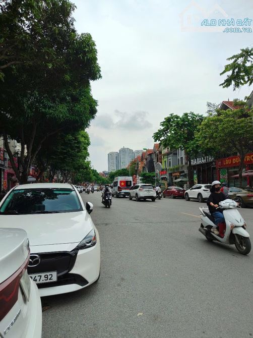 BÁN LK LÀNG VIỆT KIỀU CHÂU ÂU  - HÀ ĐÔNG– PHÂN LÔ, VỈA HÈ, Ô TÔ TRÁNH – KD ĐỈNH - GIÁ TỐT