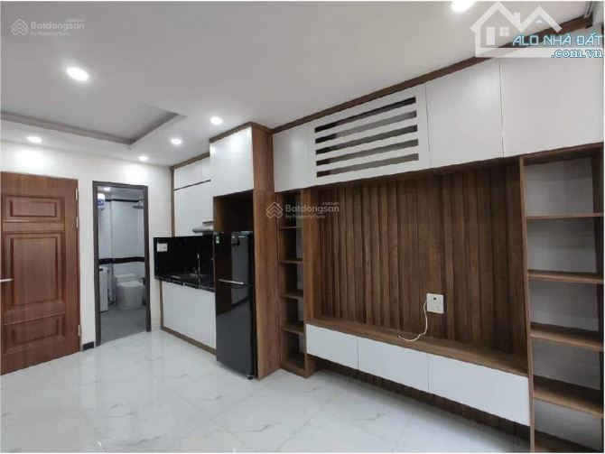 Bán nhà Cầu Diễn, 3 bước Ô tô tránh, 35m2 6T 4 PN. Giá chỉ 7,4 tỷ