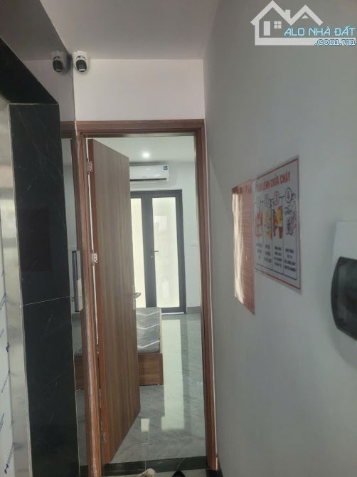 BÁN NHÀ NGỌC TRỤC NAM TỪ LIÊM 70m 16.5 TỶ 7 TẦNG MT 4m. CCMN DÒNG TIỀN 80TR/ THÁNG