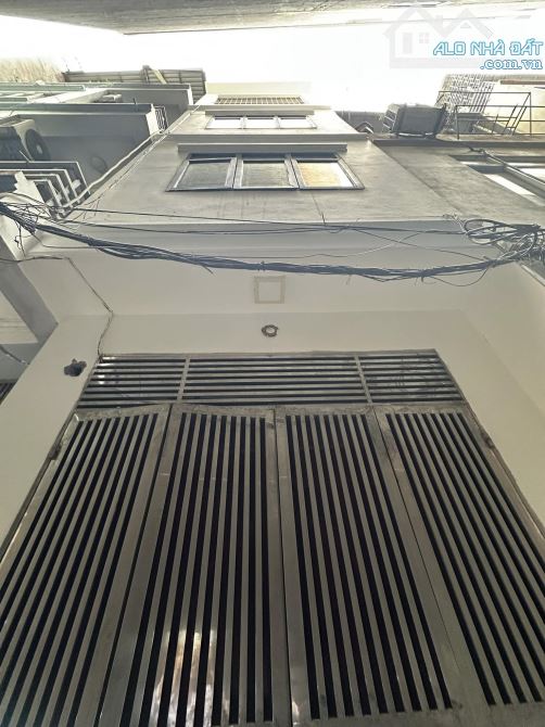 BÁN NHÀ MỄ TRÌ NAM TỪ LIÊM 35m 7.35TỶ 4 TẦNG MT 3.4m. NGÕ THÔNG RỘNG. NHÀ ĐẸP Ở NGAY.