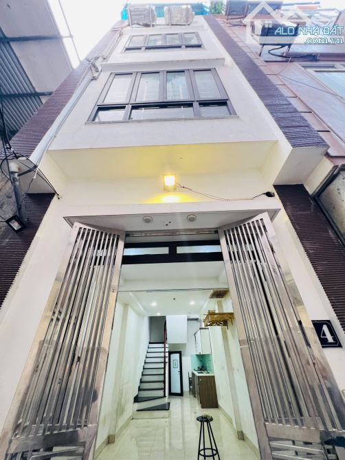 BÁN NHÀ MỄ TRÌ NAM TỪ LIÊM 30m 7.15TỶ 5 TẦNG MT 3m. NGÕ THÔNG RỘNG. NHÀ ĐẸP Ở NGAY.
