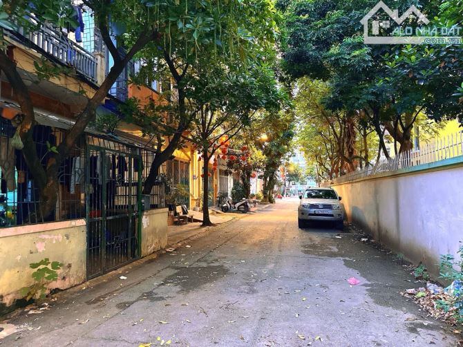[HIẾM] Bán nhà Mai Dịch 50m2*4T, phân lô ô tô tránh vỉa hè, sổ vuông đẹp, gần phố 15 tỷ