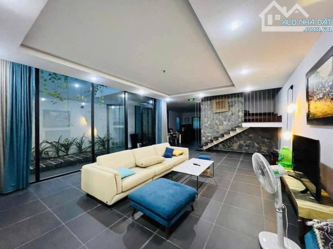 Cho thuê Villa Ngũ Hành Sơn ngay gần Crow, gần biển
