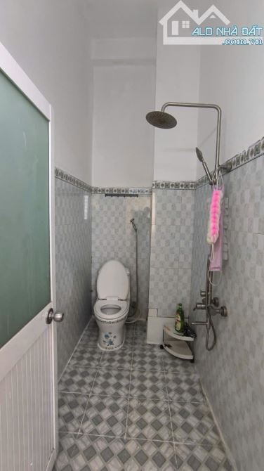 Nhà mặt tiền đường Nguyễn Thị Tươi, phường Tân Bình, Tp Dĩ An. 4,8 tỷ - 10